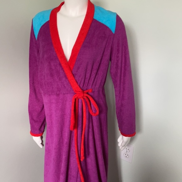 Vintage 70s Mr. Jac Jr. Nightgown & Robe Set - Picture 1 of 10